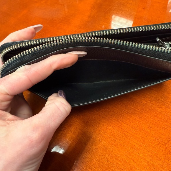 Vintage leather coach wallet - Picture 3 of 7